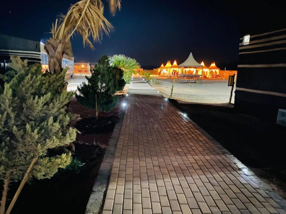 Al Sultana Luxury Camp Villa Ram Vadisi Dış mekan fotoğraf