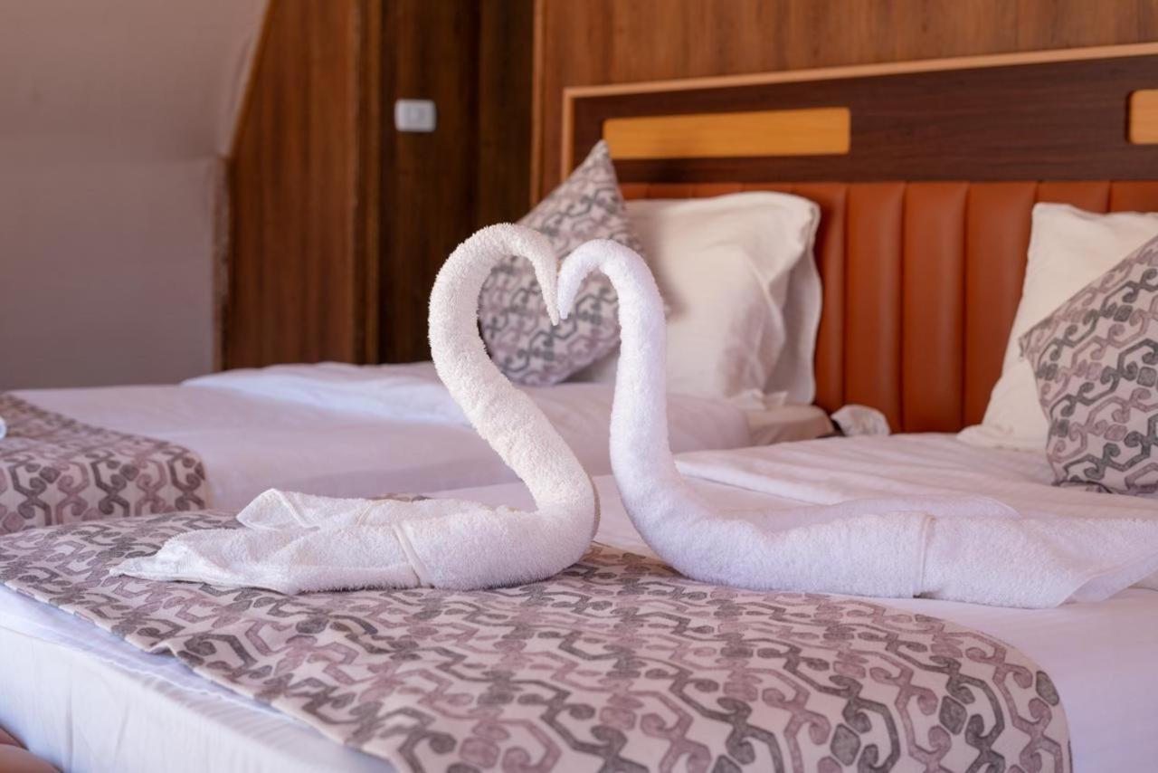 Al Sultana Luxury Camp Villa Ram Vadisi Dış mekan fotoğraf